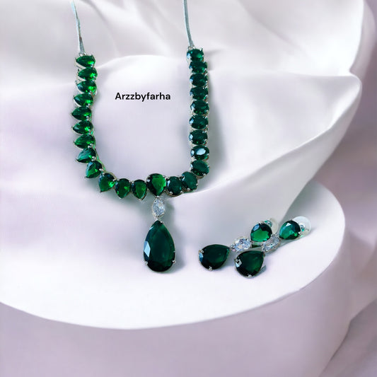 Emerald Green Stone Zircon Necklace Set