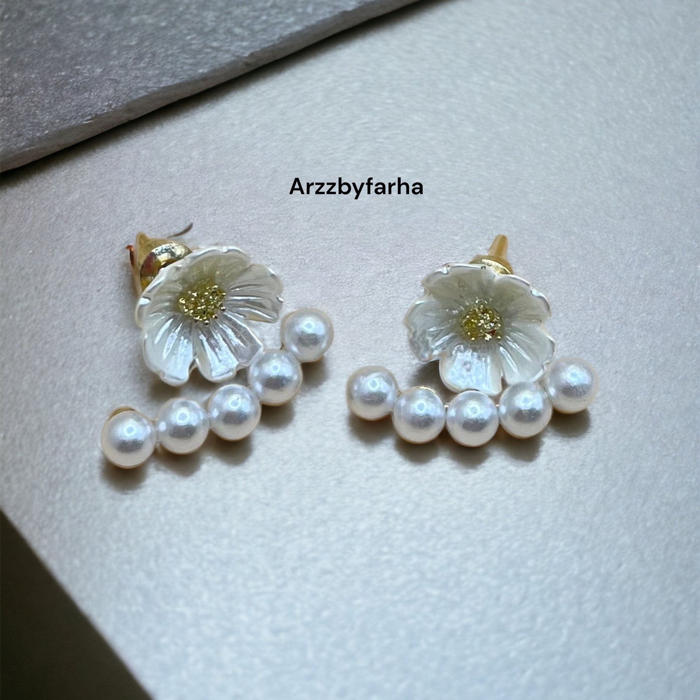 Pearl Floral Studs Earrings