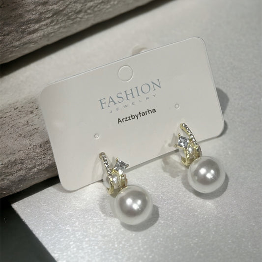 Pearl Drop Stud Earring