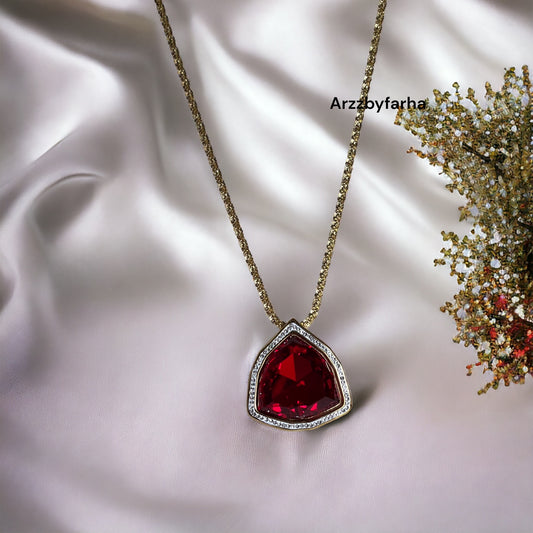 Luxe Red Pendant Stone Chain