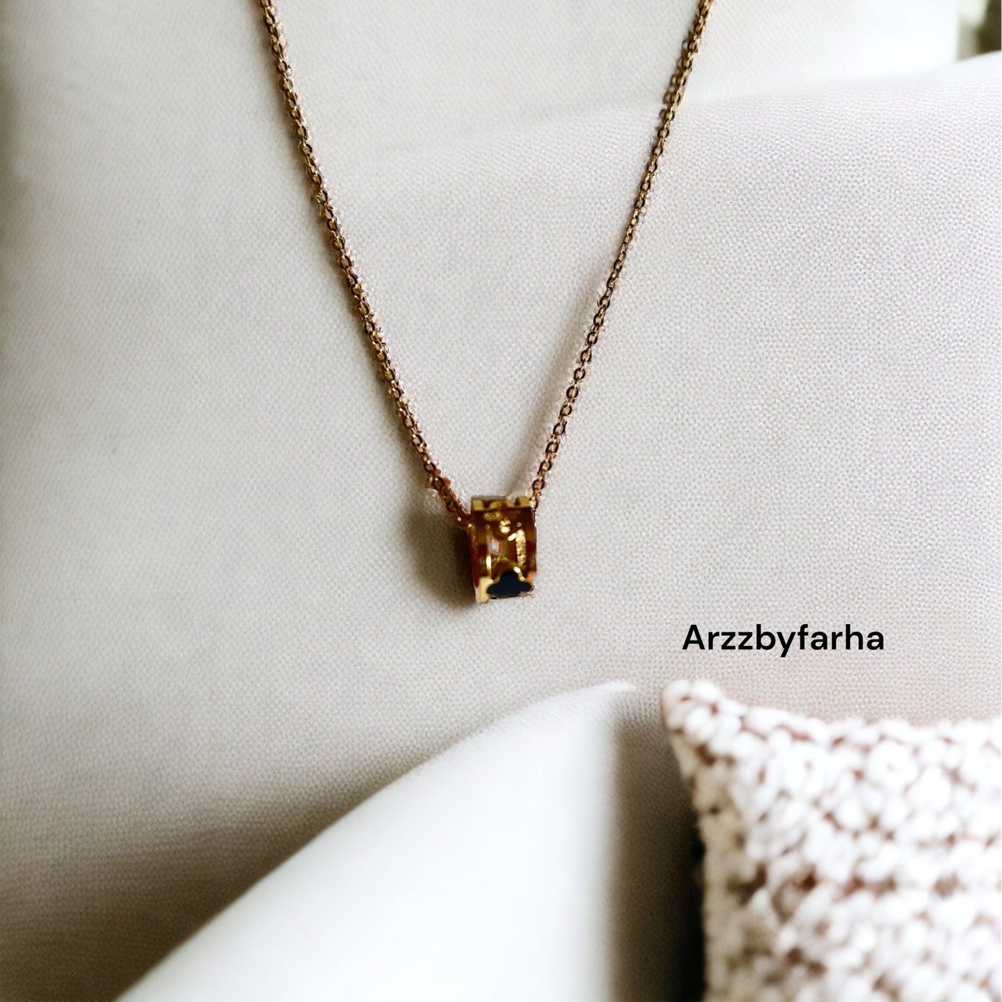 Priyanka Chopra Inspired Pendant Chain