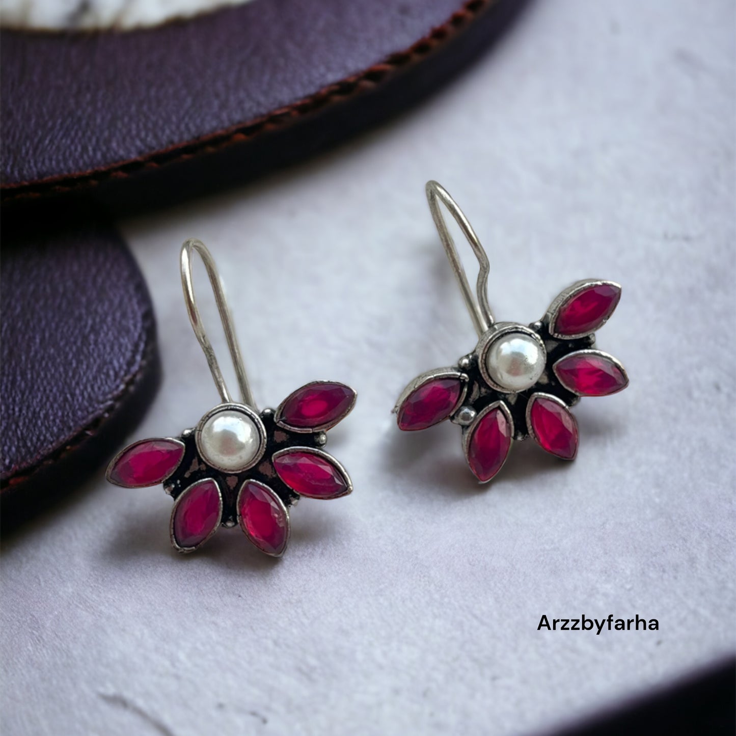 Monalisa Stone Hook Earring