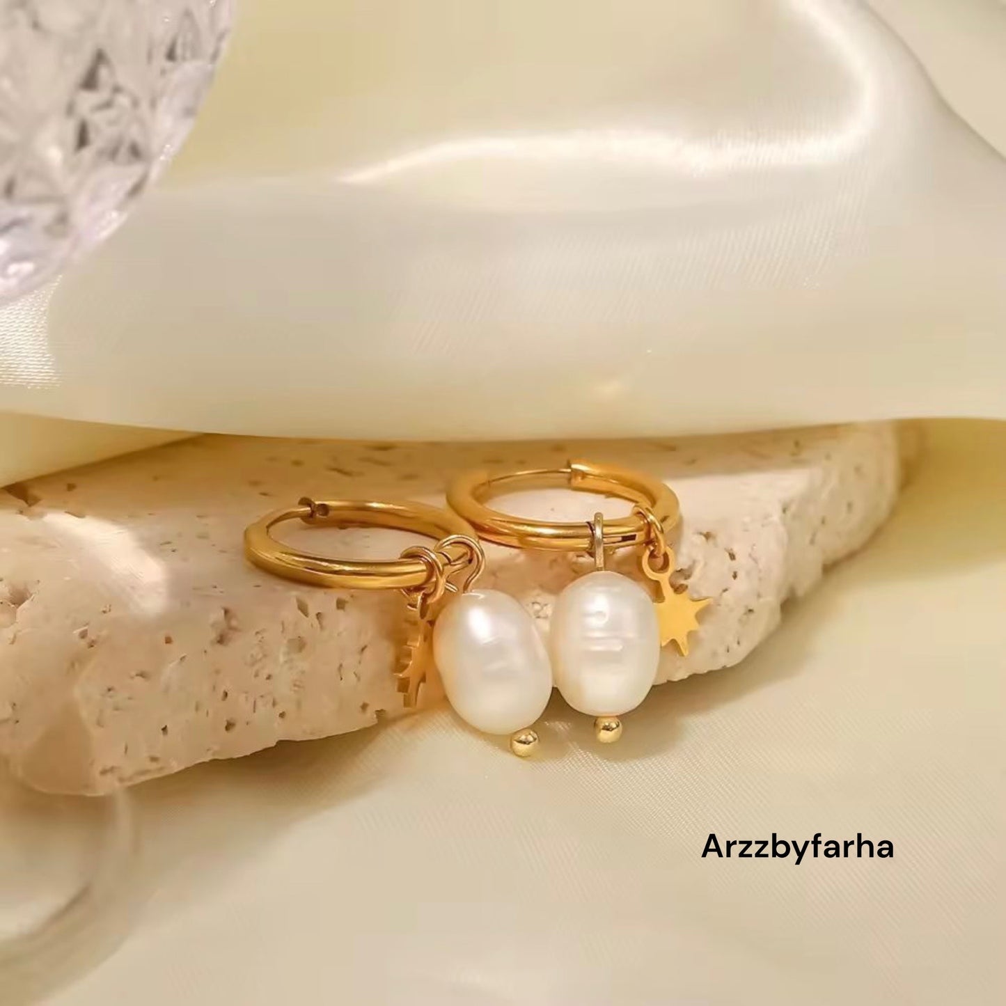 Luxe Pearl Gold Hoop Earrings