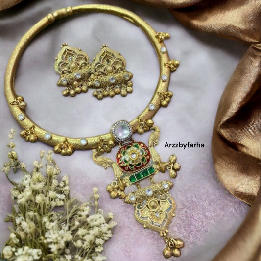 Statement Fusion Hasli Necklace Set