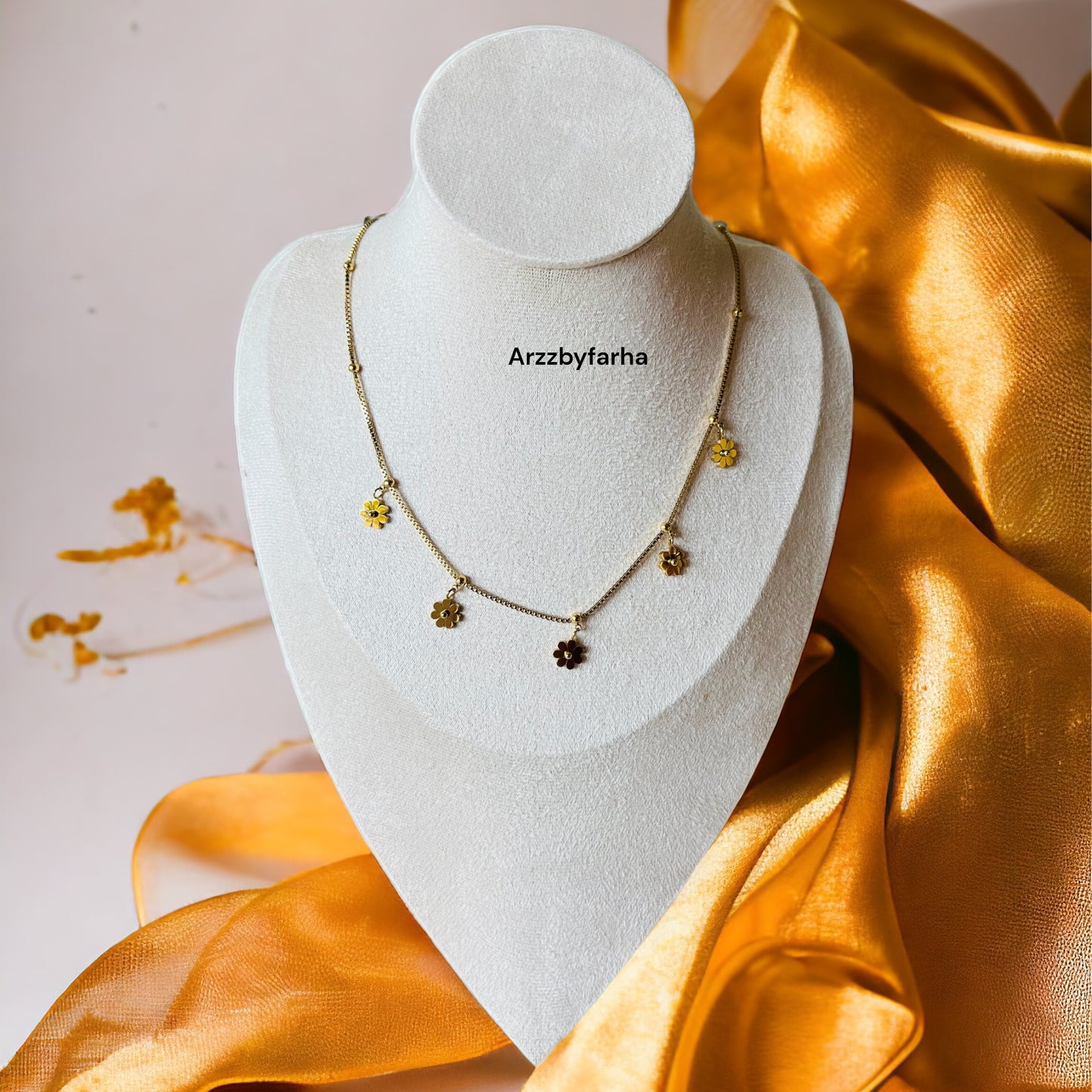 Flower Gold Necklace
