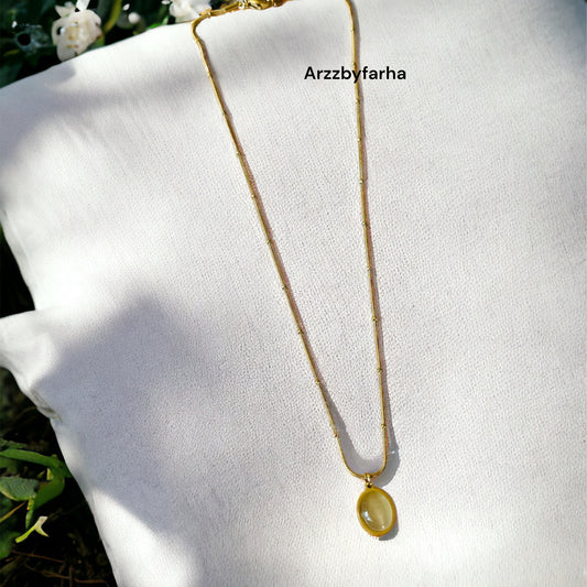 Off White Pendant Necklace