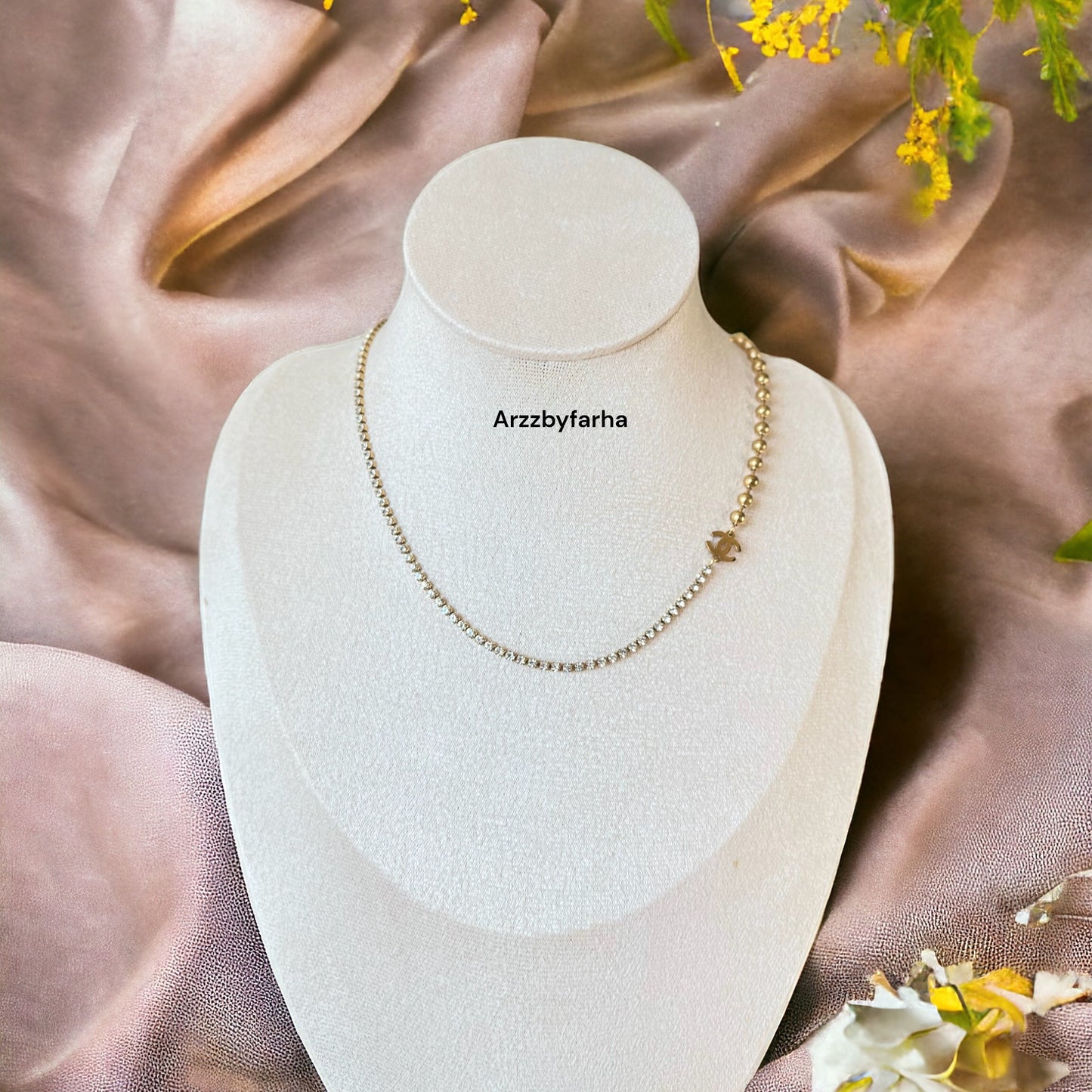 Crystal & Gold Beads Necklace