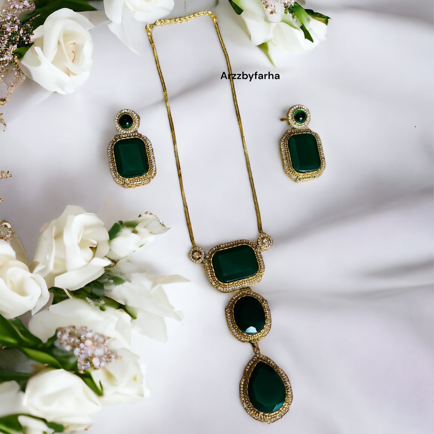Emerald Green Pendant Set
