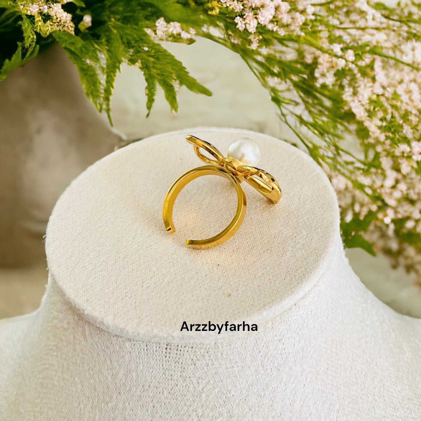 Gold Plated Bow Finger Ring