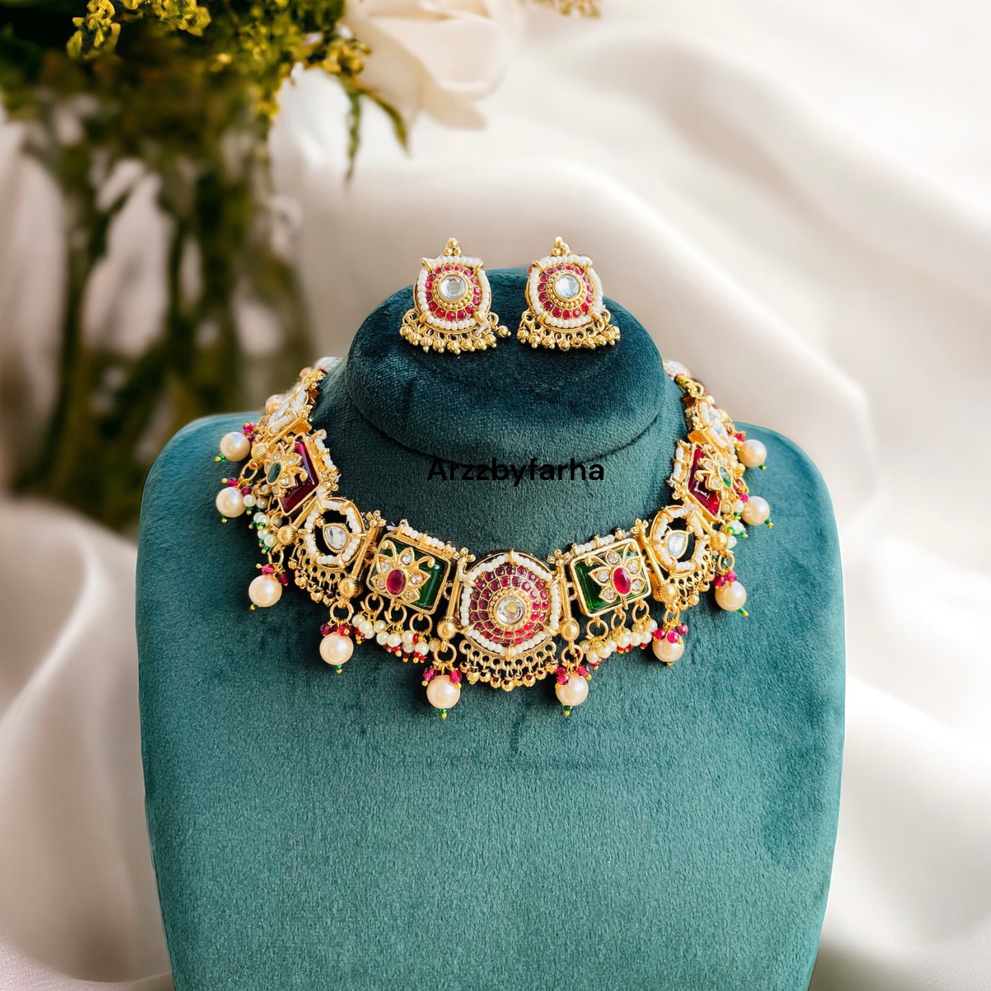Pachi Kundan Gold Choker Set
