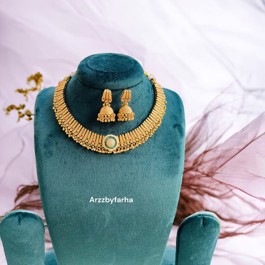 Gorgeous Gold Choker Necklace Set