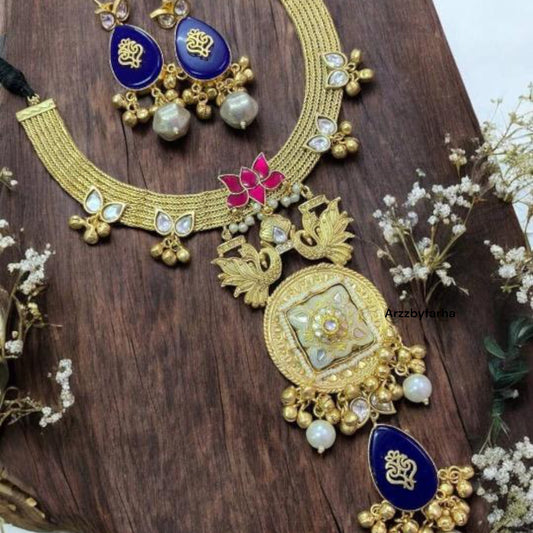 Statement Fusion Necklace Set