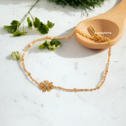 18k Gold Plated Flower Chain Bracelet