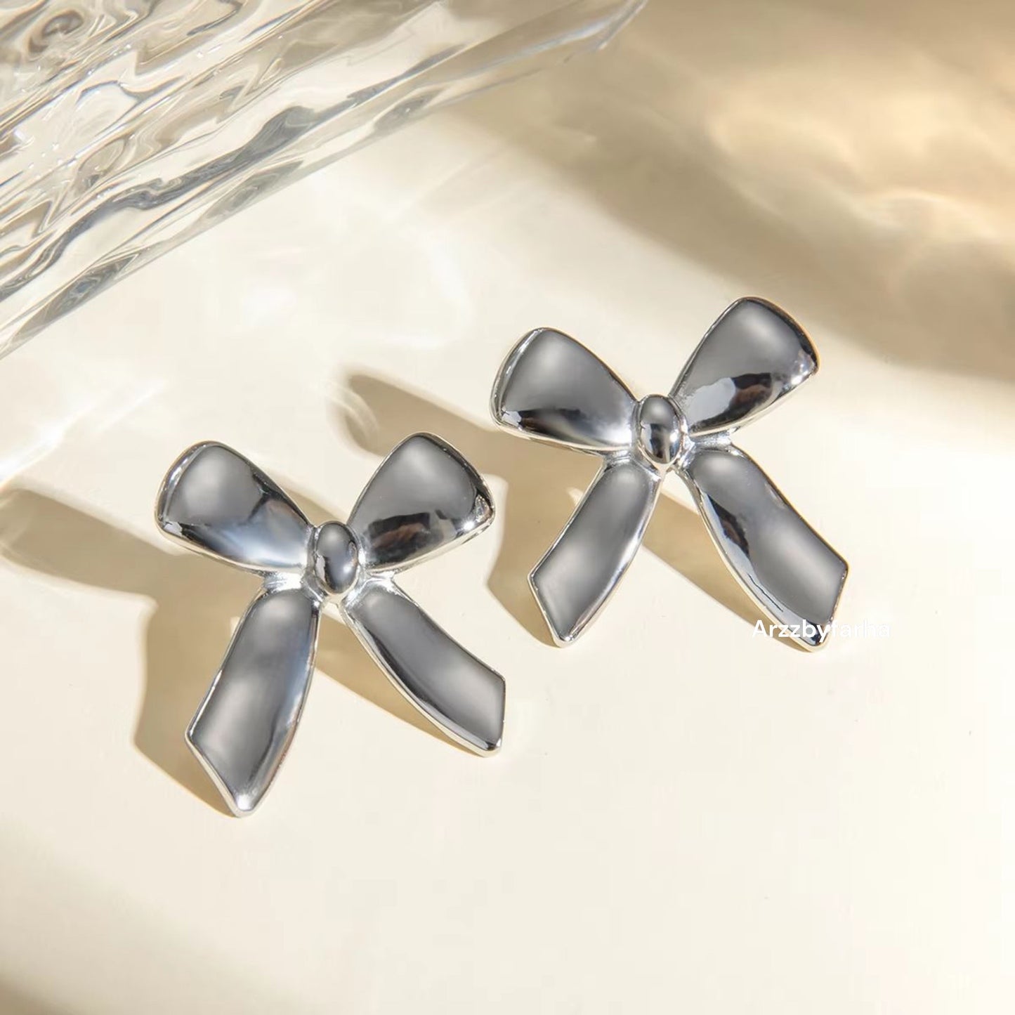 Luxe Silver Bow Studs Earrings