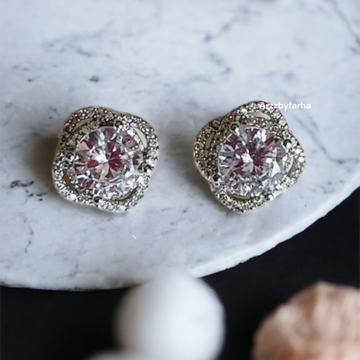 Premium Quality Solitaire Lookalike Studs