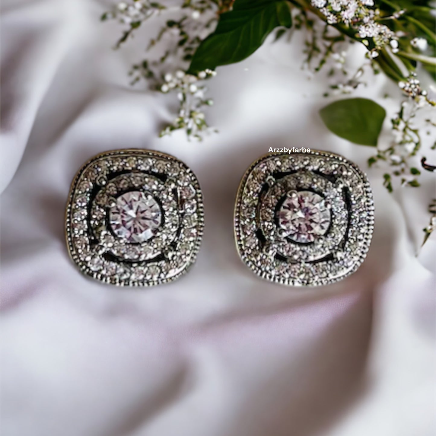 Premium Quality Solitaire Lookalike Studs