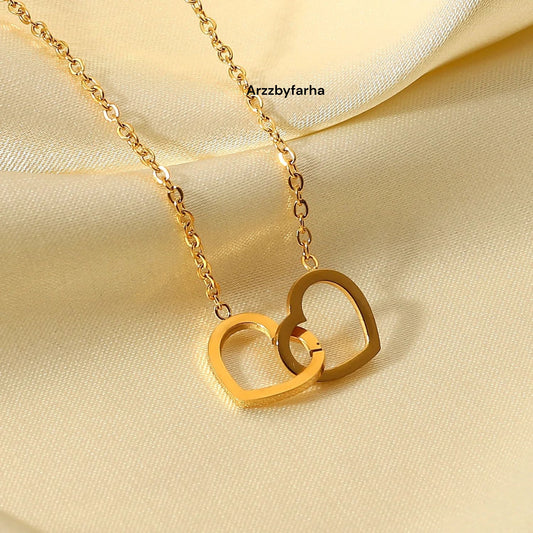 Double Hearted Pendant Necklace