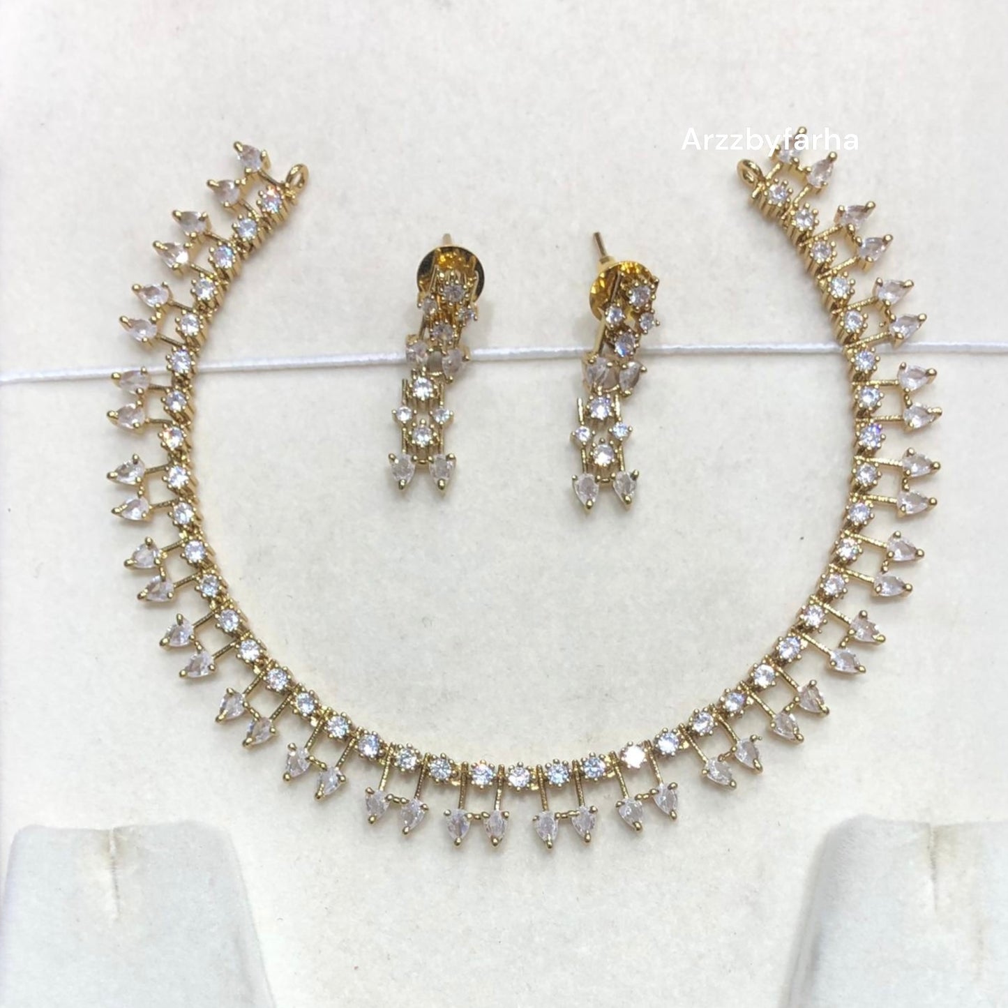 AD Studded Choker Necklace Set