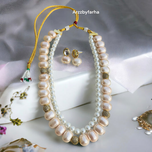 Peach & White 2 Layered Necklace Set