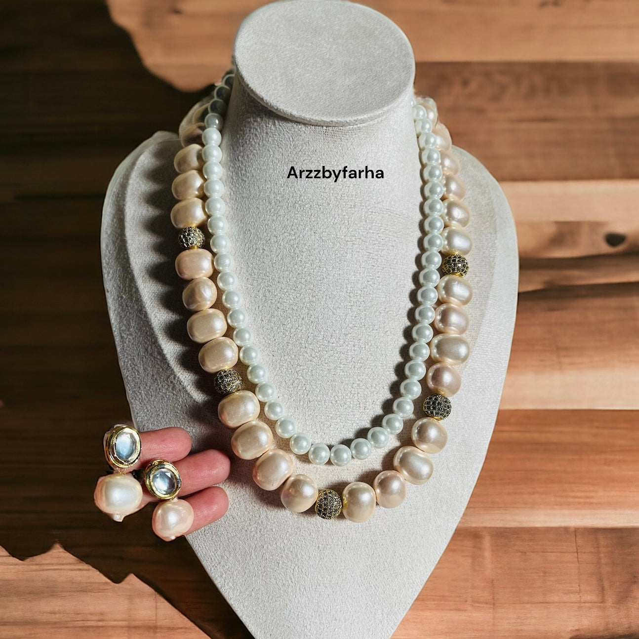 Peach & White 2 Layered Necklace Set