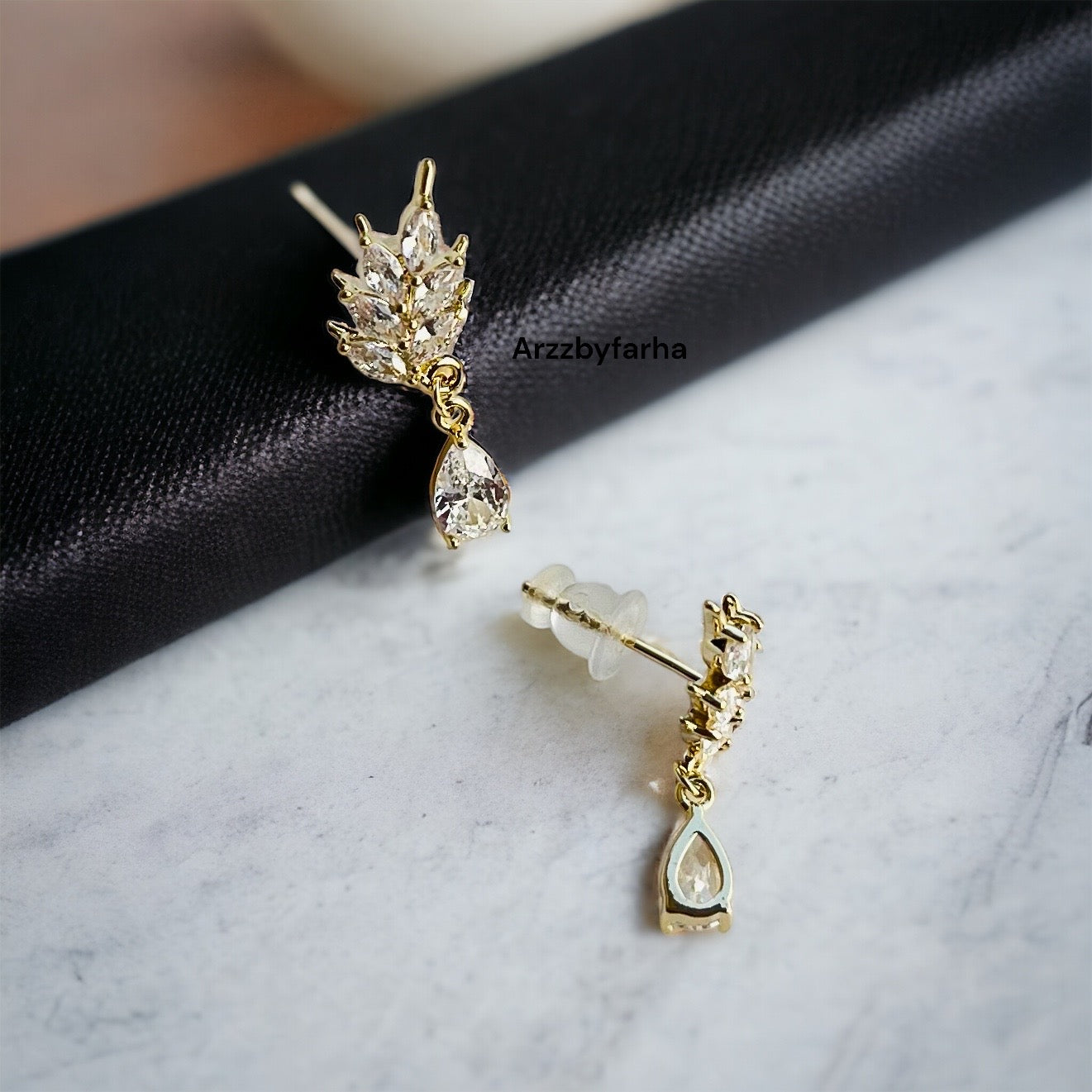 Leaf Shaped AD Drop Small Earrings