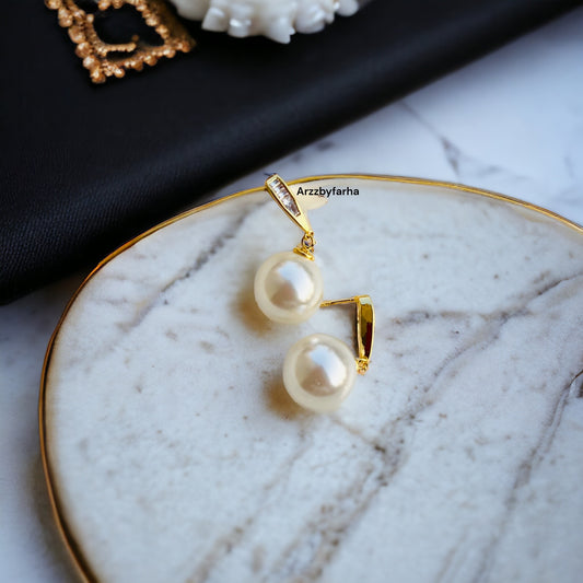 White Pearl & AD Small Earrings
