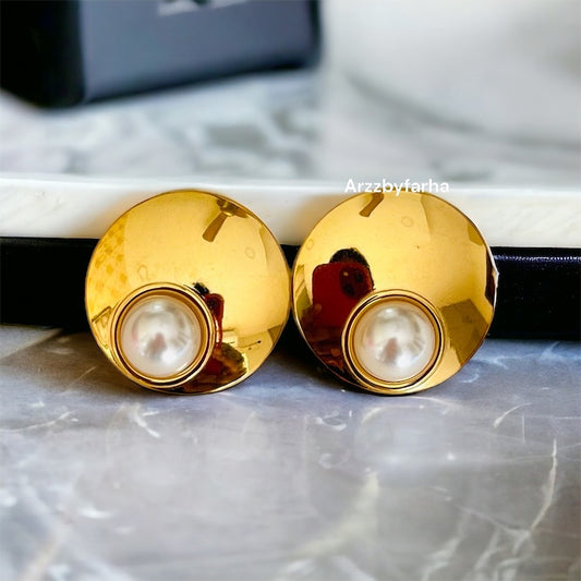 Pearl Gold Studs Earring