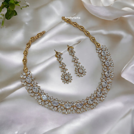White Stone Necklace Set