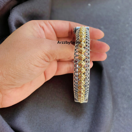 Dual Tone Screwable Bangle