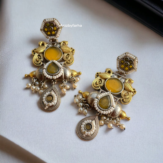 Dual Tone Fusion Yellow Earrings