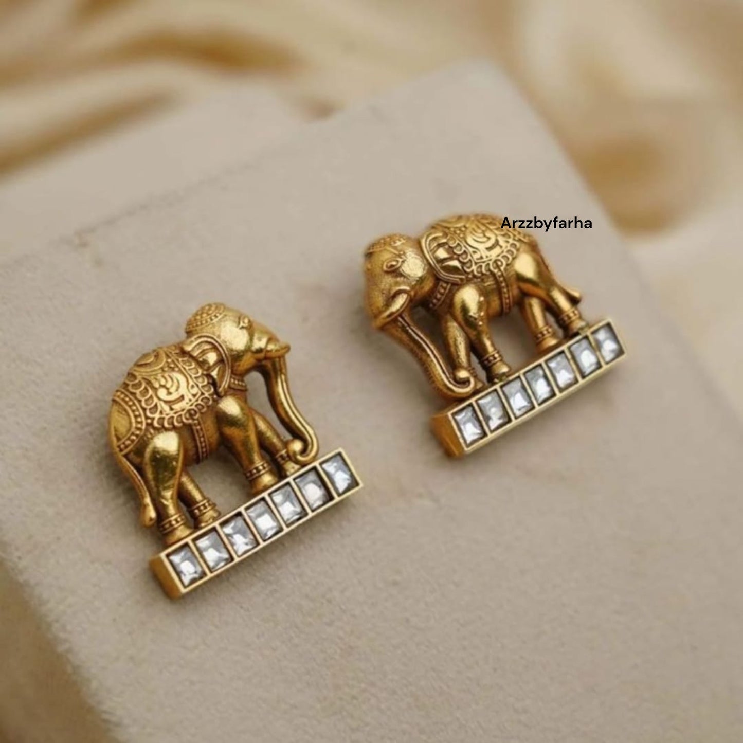 Dual Tone Elephant Studs Earring