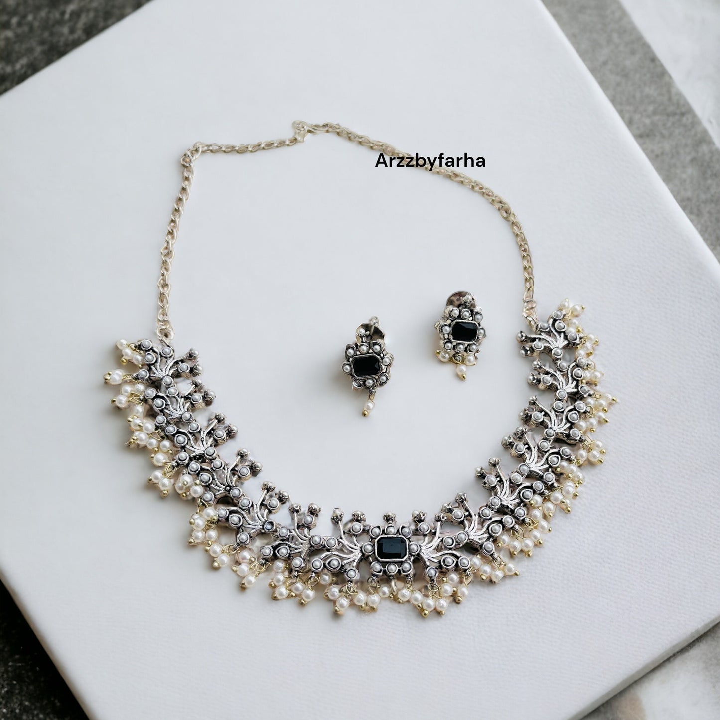 Black Stone Necklace Set