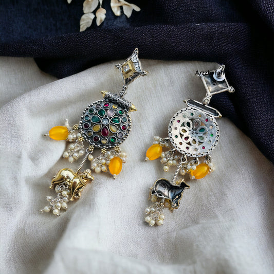 Dual Tone Nandi Earrings