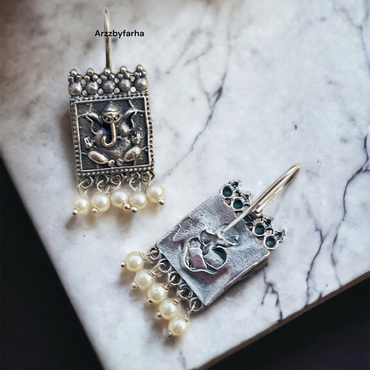 Hunumaan Ji Hook Earrings