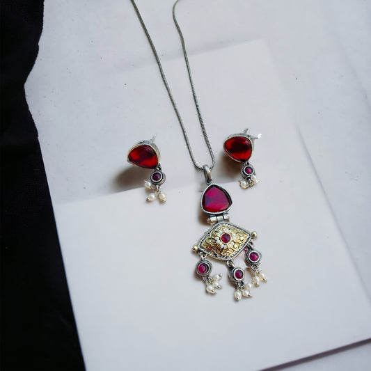 Dual Tone Fusion Sleek Necklace Set
