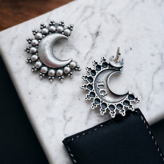 Classic Moon Studs Earring