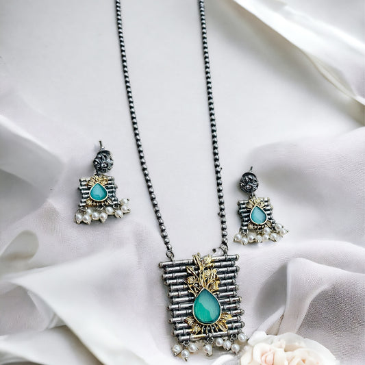 Dual Tone Pendant  Necklace Set