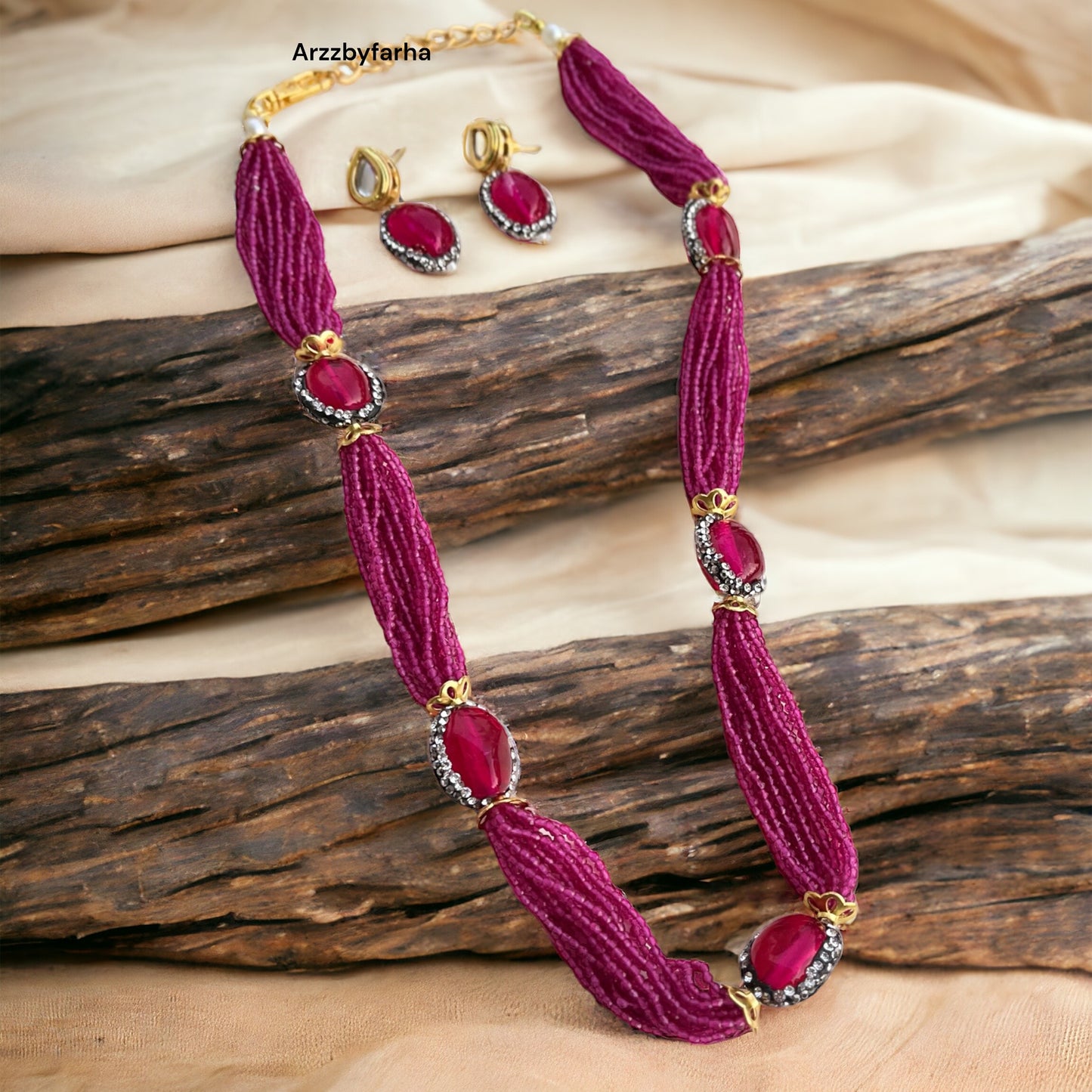 Dark Onion Pink Beads Necklace Set