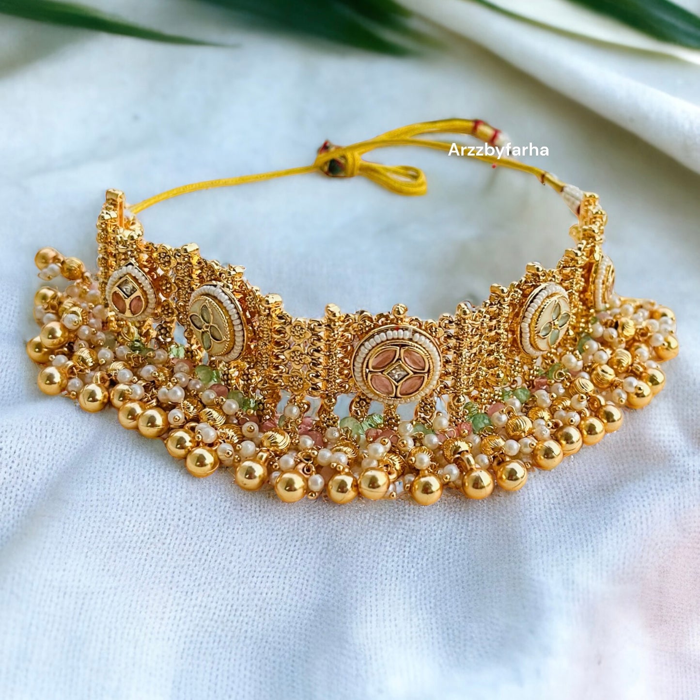 Gold Choker Necklace Set