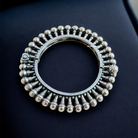 Oxidised Screwable Bangle