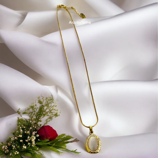 Dainty Charm Pendant Chain