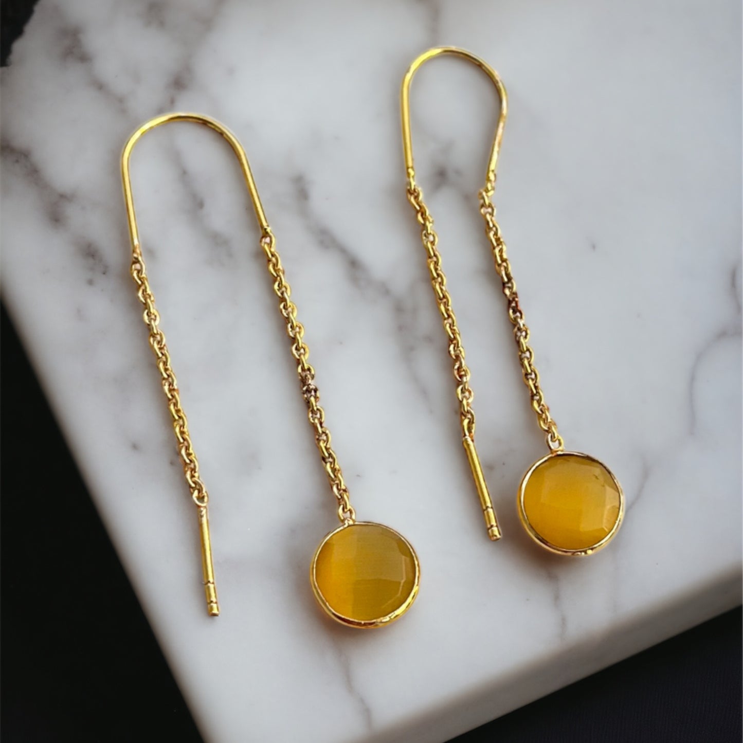 Sui Dhaga Stone Earrings
