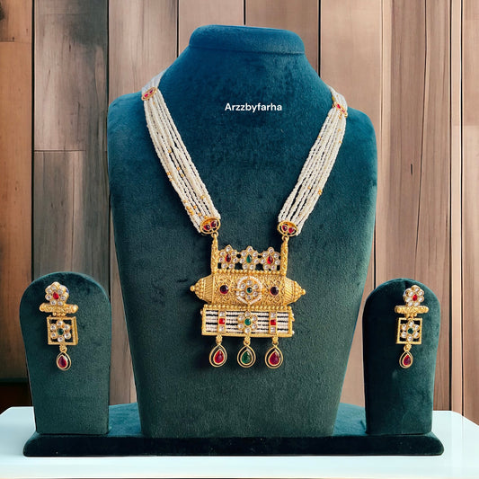 Multilayered Rajwadi Necklace Set