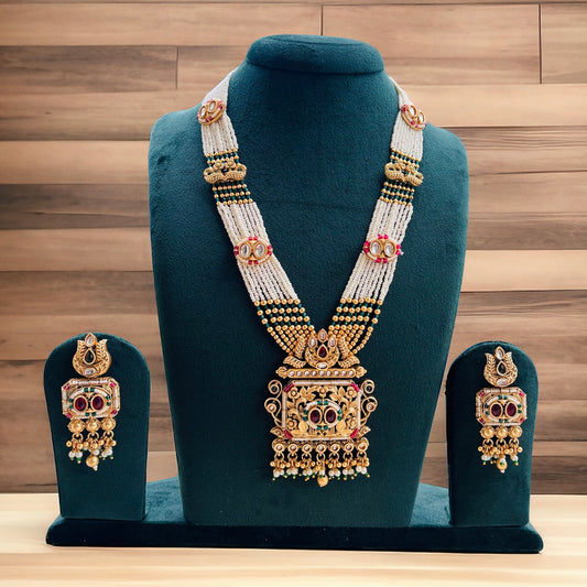 Multilayered Rajwadi Necklace Set