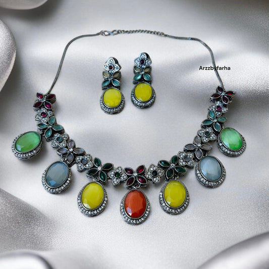 Antique Polish Multicolor Necklace Set