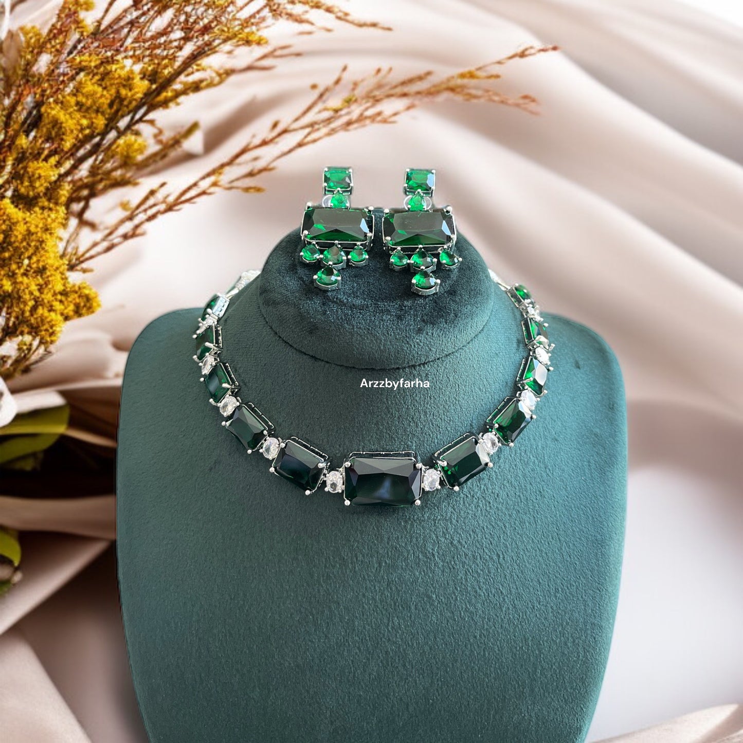 Isha Ambani Inspired Necklace Set