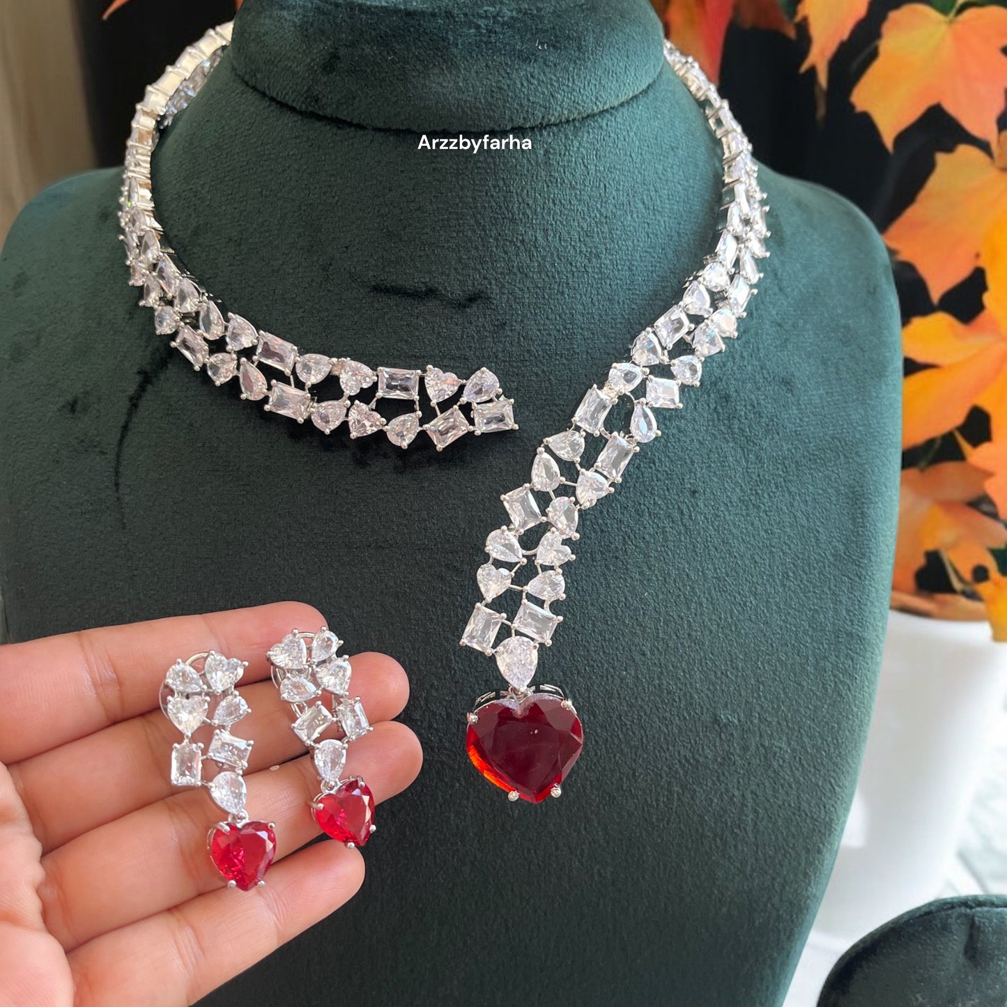 Cocktail Party Necklace Set