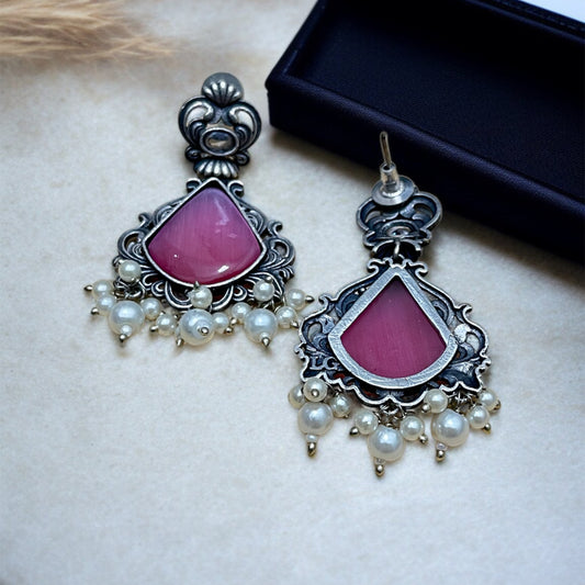 Janhvi Drop Earring