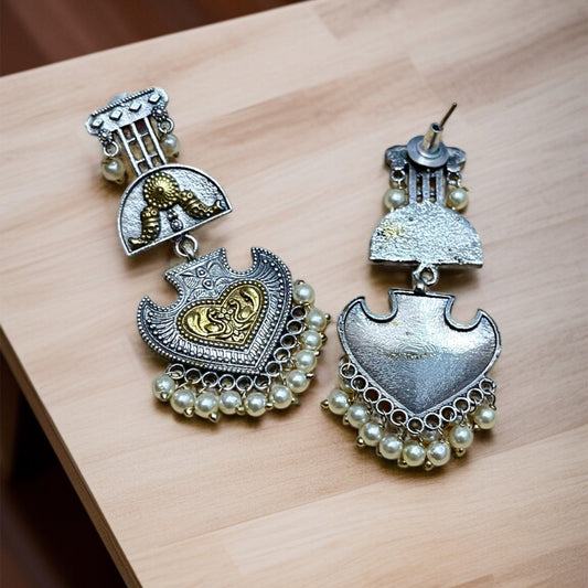 Paan Dual Tone Drop Earring