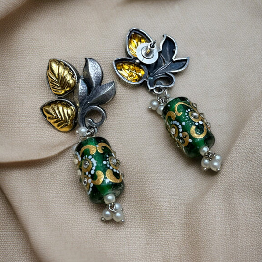 Taapsee Handprint Drop Earring